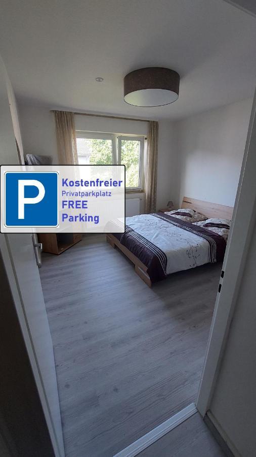 Pension Ringo, Airport Pit Stop, Bahnhof Und Flughafen In Der Naehe バーデン＝バーデン エクステリア 写真